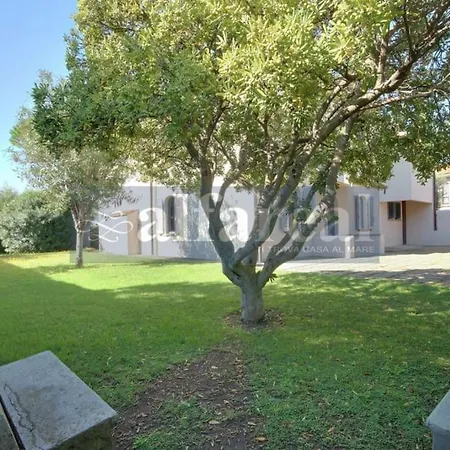 Ciro, 3 Camere, Giardino E Parcheggio, A 50 M Dal Mare! By Alfareal *